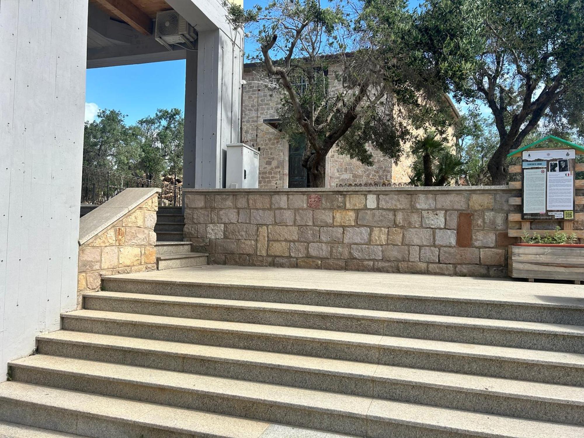 מלון SantʼAnna Arresi Su Nuraghe מראה חיצוני תמונה